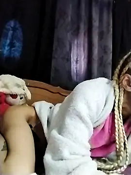 Snapshot of catrina_love chatting on May 2026 03:54:02 PM catrina love online show from May 2026 03:54:02 PM