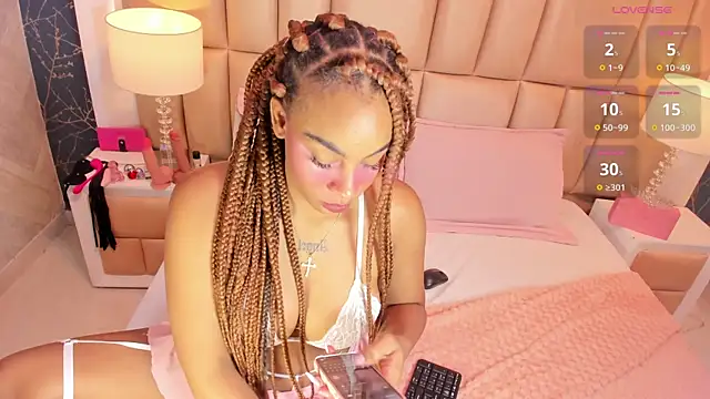 Snapshot of Sofia_Stanley chatting on July 2026 04:31:01 AM Sofia Stanley online show from July 2026 04:31:01 AM
