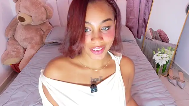 Sofia Stanley online show from June 2026 10:37:01 AM