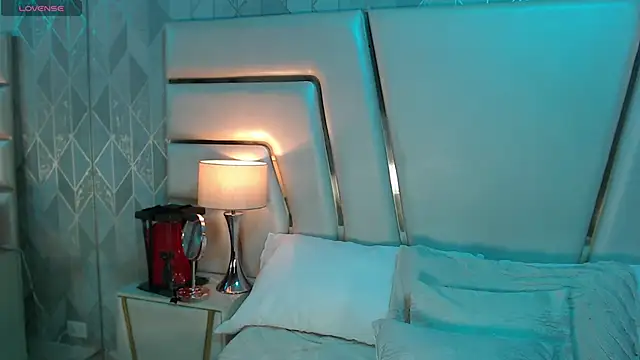 Snapshot of Sofia_Stanley chatting on November 2025 11:59:02 AM Sofia Stanley online show from November 2025 11:59:02 AM