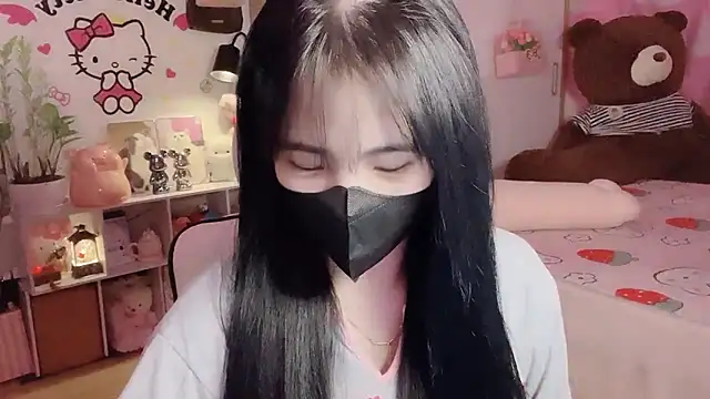 keelinnn19 online show from March 2026 05:29:02 PM