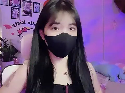 keelinnn19 online show from September 2025 06:36:01 PM