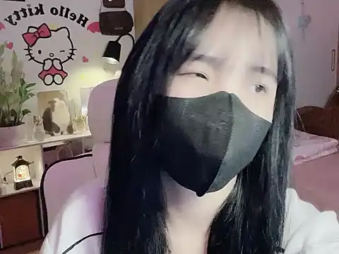 keelinnn19 online show from February 2026 06:47:02 PM