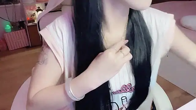 keelinnn19 online show from March 2026 09:18:02 PM