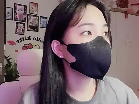 keelinnn19 online show from October 2025 07:04:02 PM