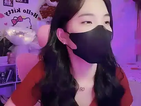keelinnn19 online show from September 2025 05:40:02 PM
