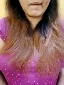 Suhana Darling online show from December 2025 07:37:01 PM