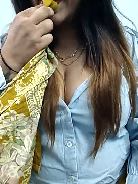 Suhana Darling online show from February 2026 10:29:01 PM