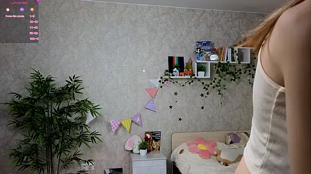 AnnyiBlue online show from March 2026 01:15:01 PM