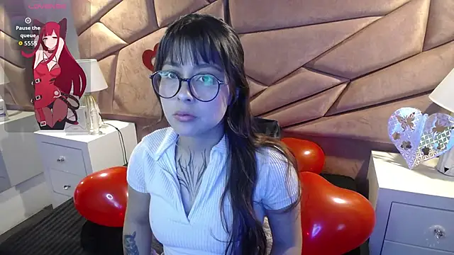 sophiaa 7 online show from September 2025 11:26:02 AM