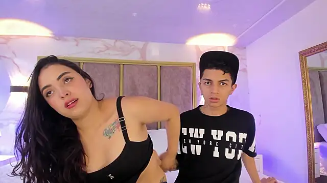 NickandAbby  online show from February 2026 08:08:01 PM