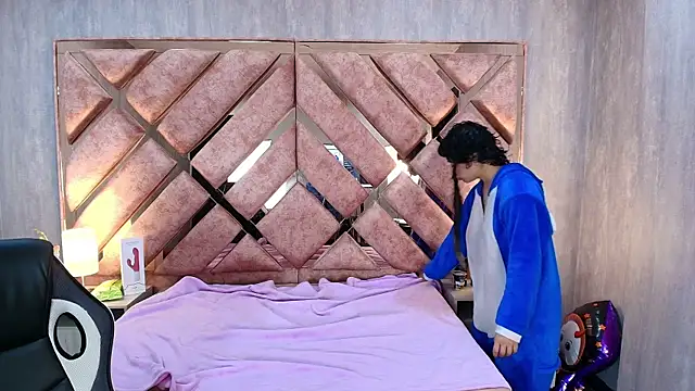 Babyyrasta666 online show from October 2025 03:40:02 AM