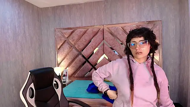 Babyyrasta666 online show from November 2025 03:29:01 AM