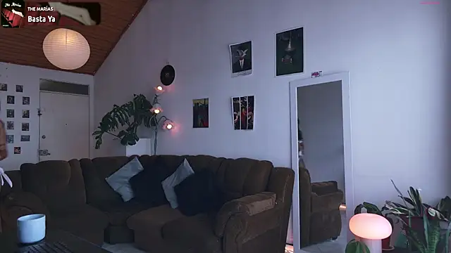 Nathaliakyte online show from November 2025 09:26:02 PM