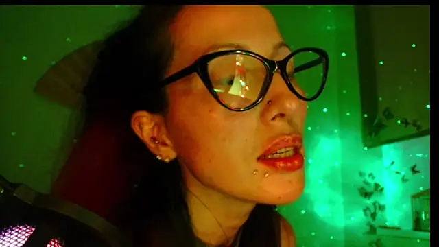 KiotoShine online show from October 2025 06:52:01 PM