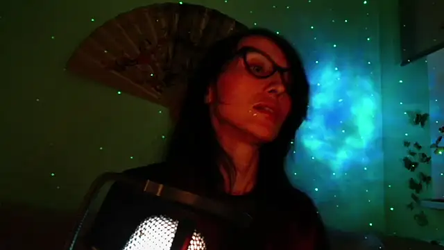 Snapshot of KiotoShine chatting on February 2026 05:13:02 PM KiotoShine online show from February 2026 05:13:02 PM