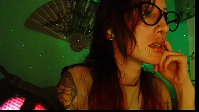 KiotoShine online show from December 2025 09:14:01 PM