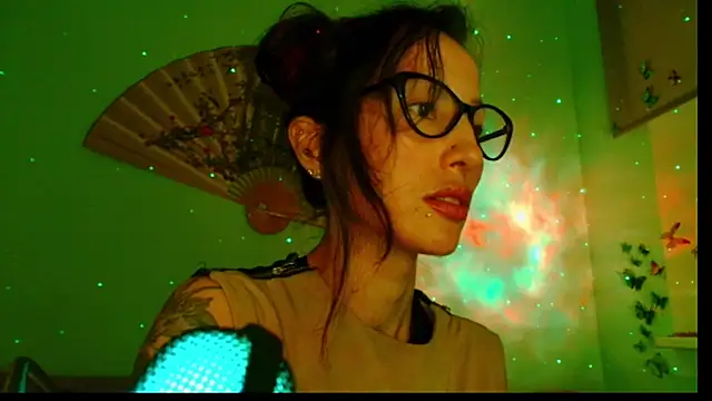 KiotoShine online show from November 2025 06:55:01 PM