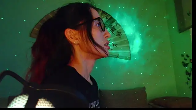 KiotoShine online show from November 2025 07:08:02 PM