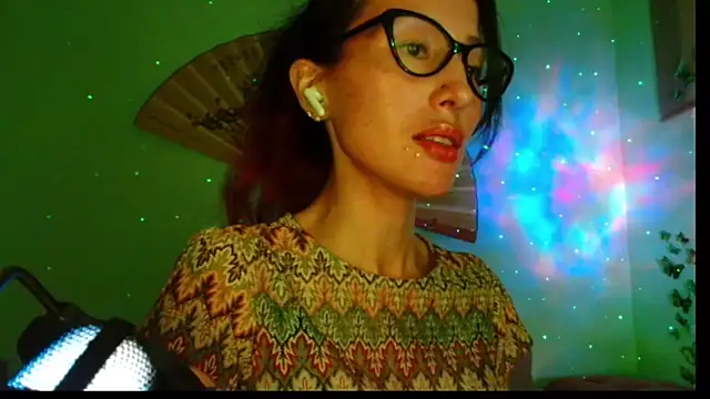 KiotoShine online show from October 2025 05:23:01 PM