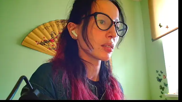 KiotoShine online show from November 2025 09:34:01 AM