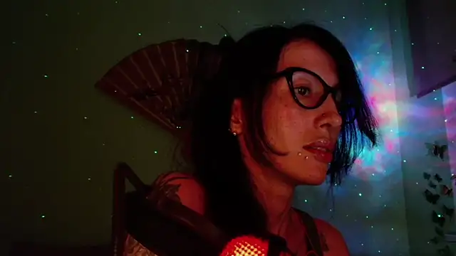 Snapshot of KiotoShine chatting on February 2026 05:03:02 PM KiotoShine online show from February 2026 05:03:02 PM