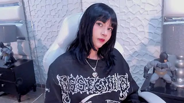 TatiLee online show from March 2026 03:39:02 PM