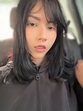 TatiLee online show from May 2026 01:40:02 PM