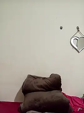 SEXYMOANSXX online show from April 2026 06:04:01 AM