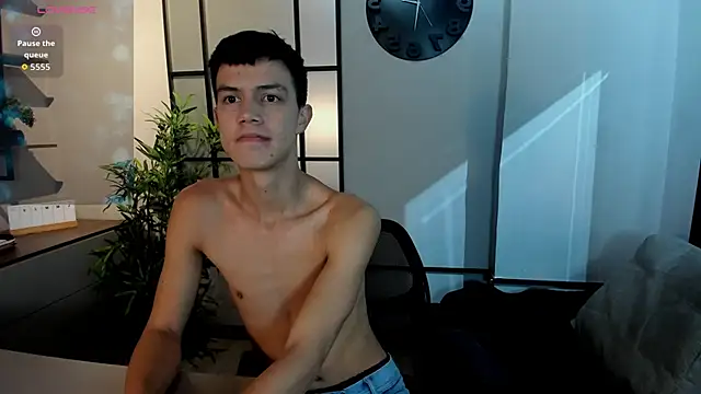 nicktorn online show from September 2025 12:12:02 PM