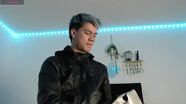 nicktorn online show from May 2026 02:04:02 PM