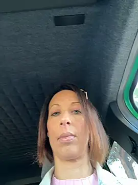 spycyfanny online show from November 2025 07:34:01 AM