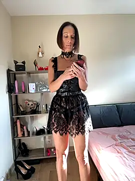 spycyfanny online show from November 2025 09:10:02 AM