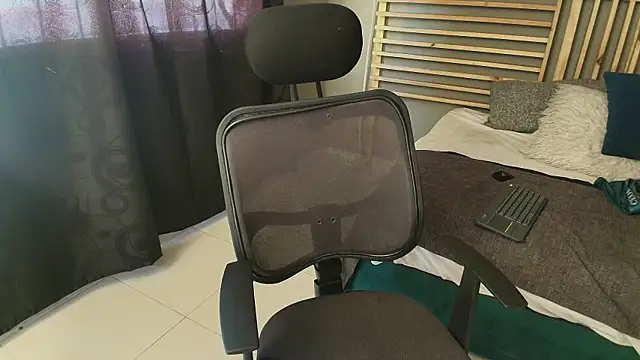 PaulEvens online show from March 2026 01:32:02 PM