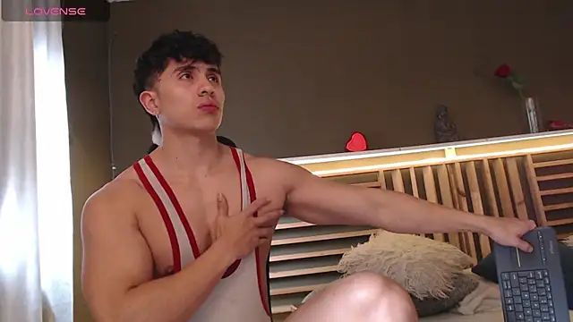 PaulEvens online show from November 2025 07:58:01 PM