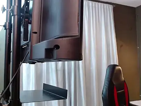 PaulEvens online show from October 2025 01:43:02 PM