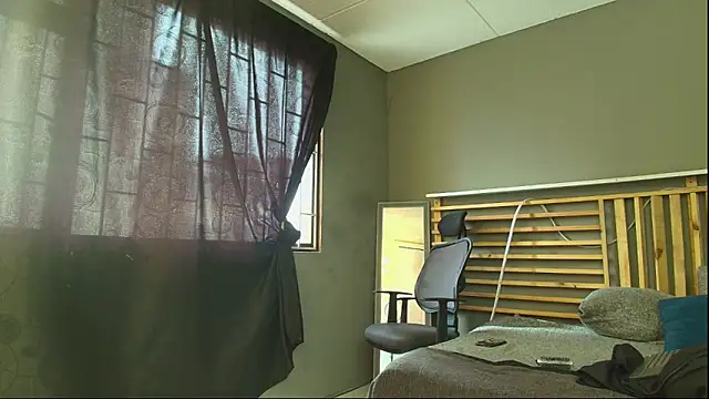 PaulEvens online show from April 2026 02:53:01 PM