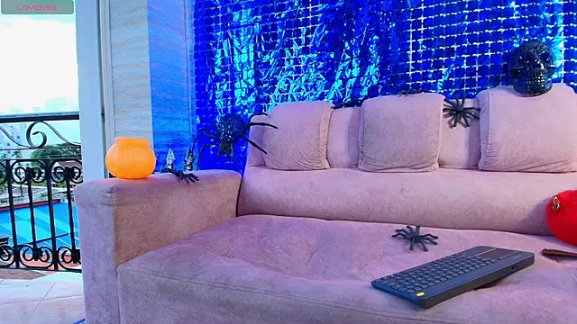 venus firekiss online show from October 2025 10:29:01 PM