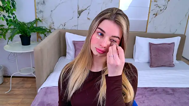 SweetyLicky online show from March 2026 03:30:02 PM