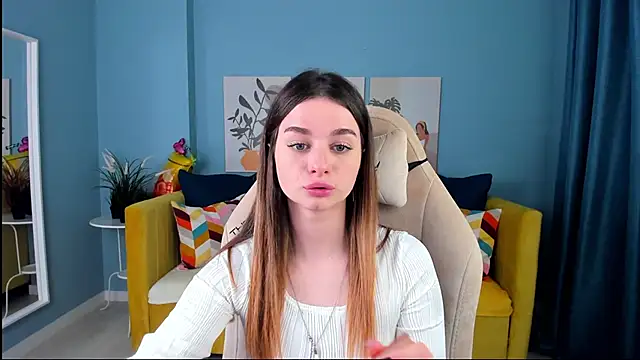 SweetyLicky online show from September 2025 03:48:02 PM