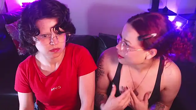 marsearth22  online show from January 2026 01:42:02 AM