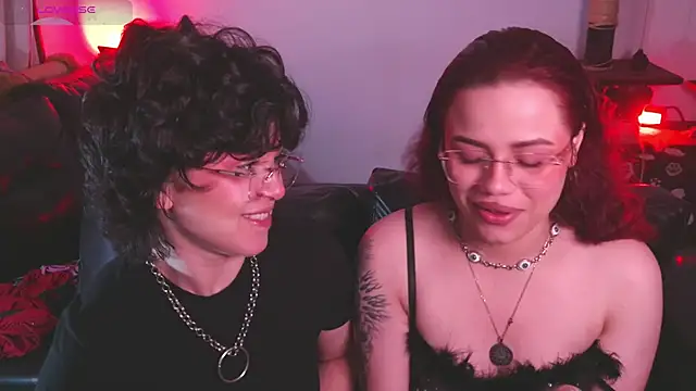 marsearth22  online show from December 2025 01:49:02 AM