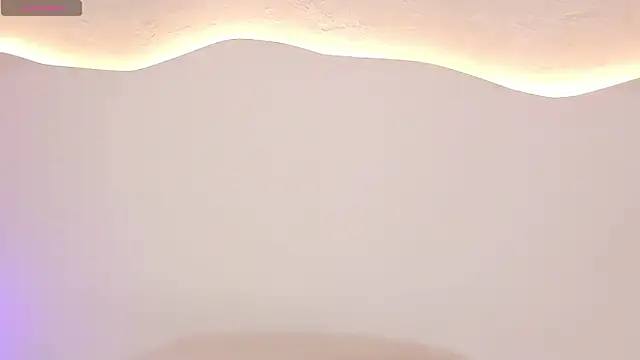 LeylaWoods online show from December 2025 12:05:01 PM