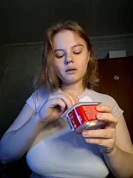 SlipperSherry online show from December 2025 12:07:02 PM