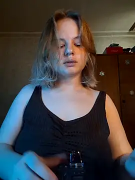 Snapshot of SlipperSherry chatting on October 2025 10:05:02 AM SlipperSherry online show from October 2025 10:05:02 AM