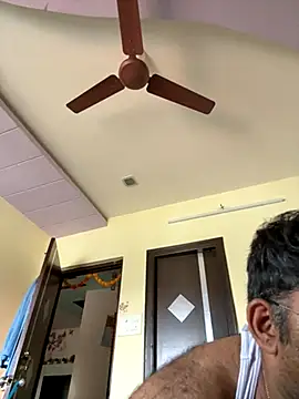 Snapshot of TELUGU-HYDDICK4u chatting on November 2025 09:32:01 AM TELUGU-HYDDICK4u online show from November 2025 09:32:01 AM