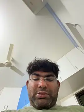 Snapshot of TELUGU-HYDDICK4u chatting on November 2025 05:56:01 AM TELUGU-HYDDICK4u online show from November 2025 05:56:01 AM