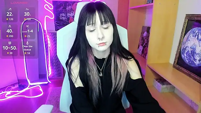 AmamiDark online show from October 2025 01:06:02 AM