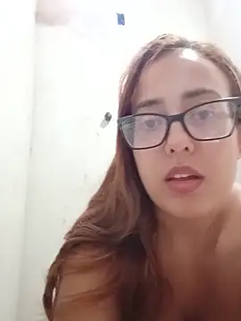 Snapshot of Eva_degil chatting on June 2026 03:40:02 PM Eva degil online show from June 2026 03:40:02 PM
