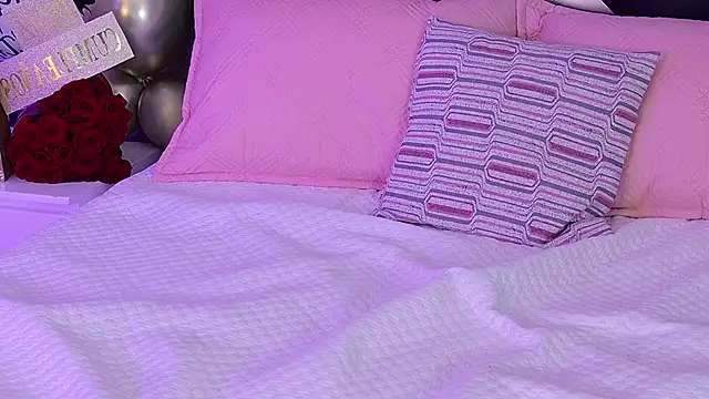 CataRicci online show from March 2026 10:01:01 PM